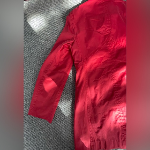 Anne Klein Red Trench Coat Lightweight Design - Picture 12 of 16